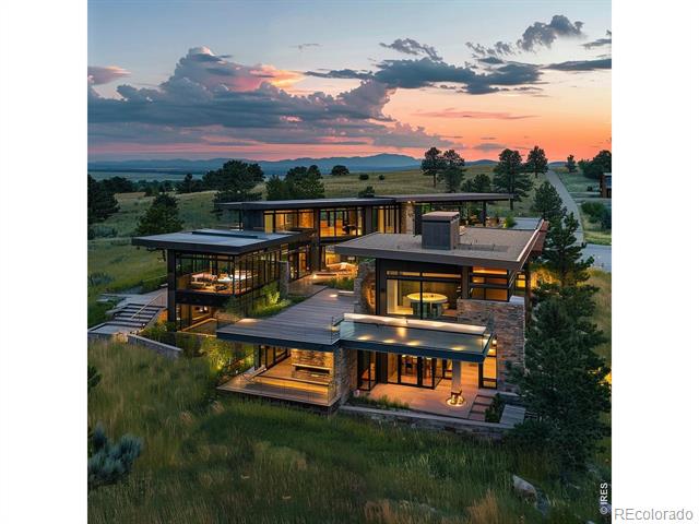 3200 S Foothills Highway