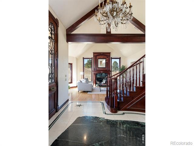 3200 S Foothills Highway