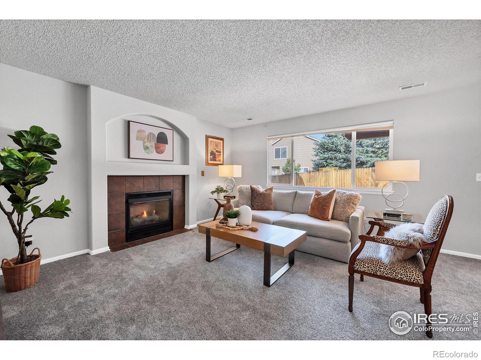 3132 W Yarrow Circle