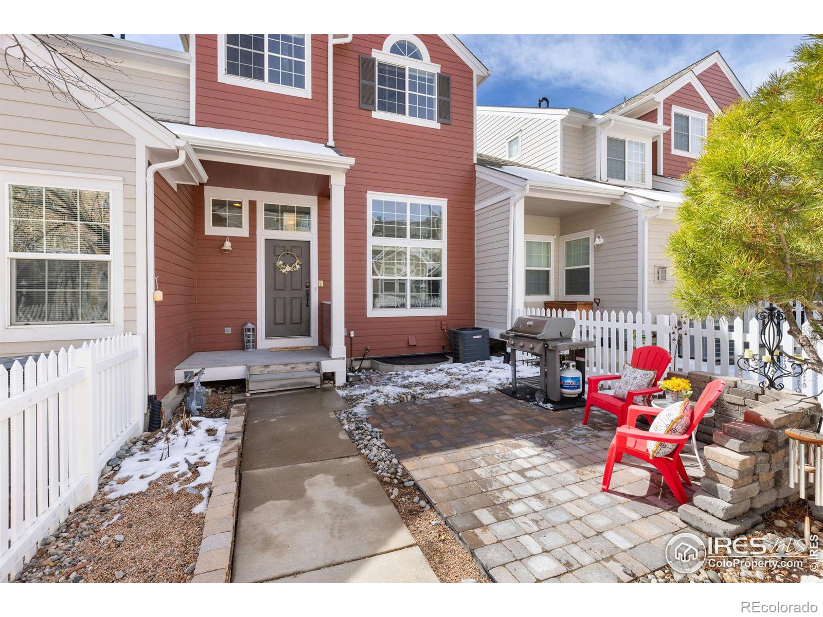 841 Snowberry Street