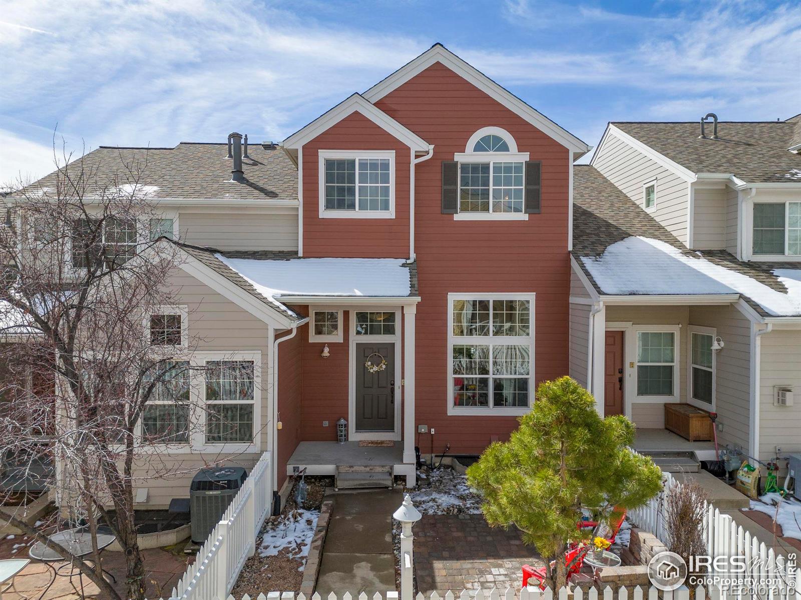 841 Snowberry Street