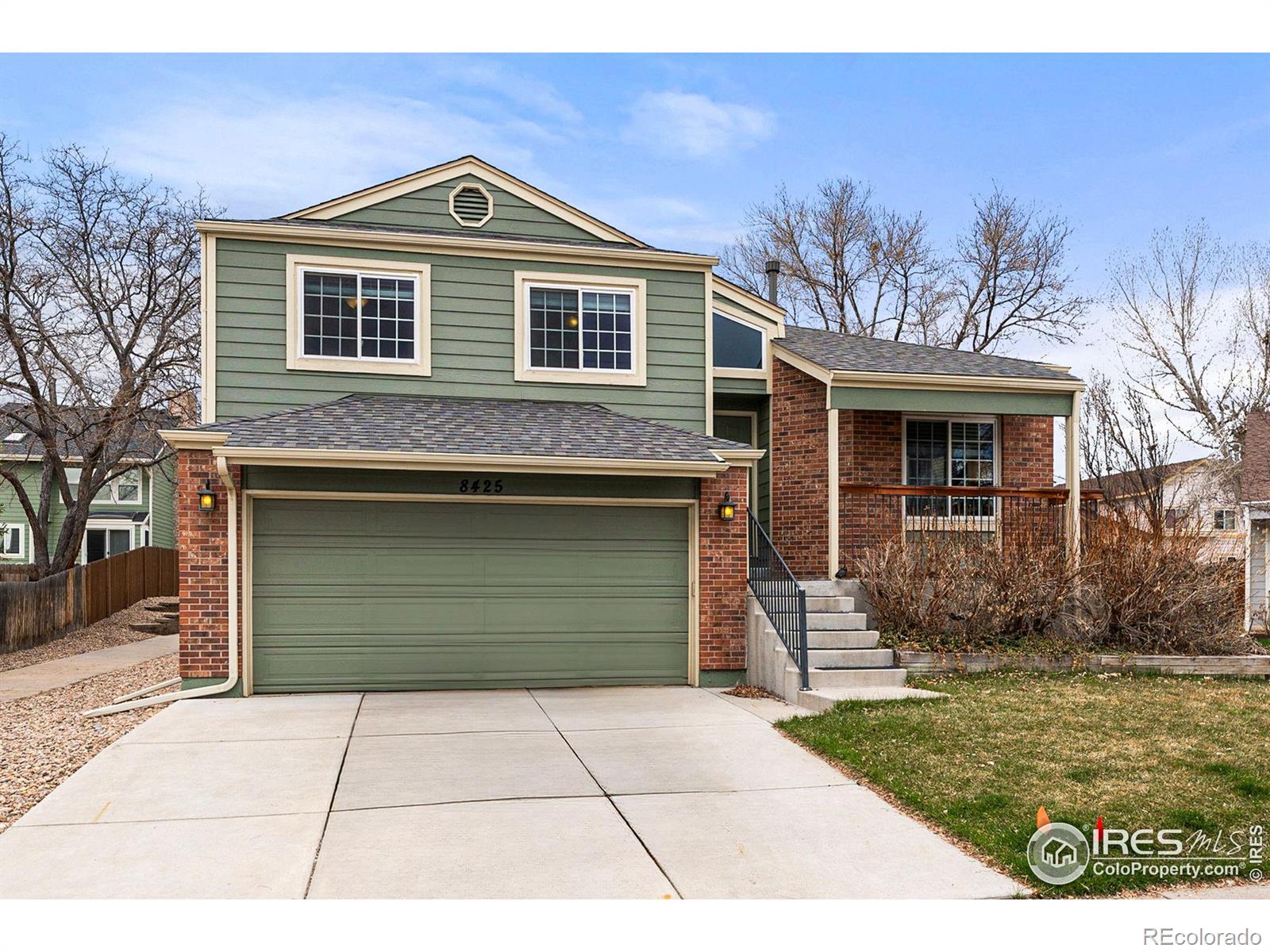 8425 Moore Court