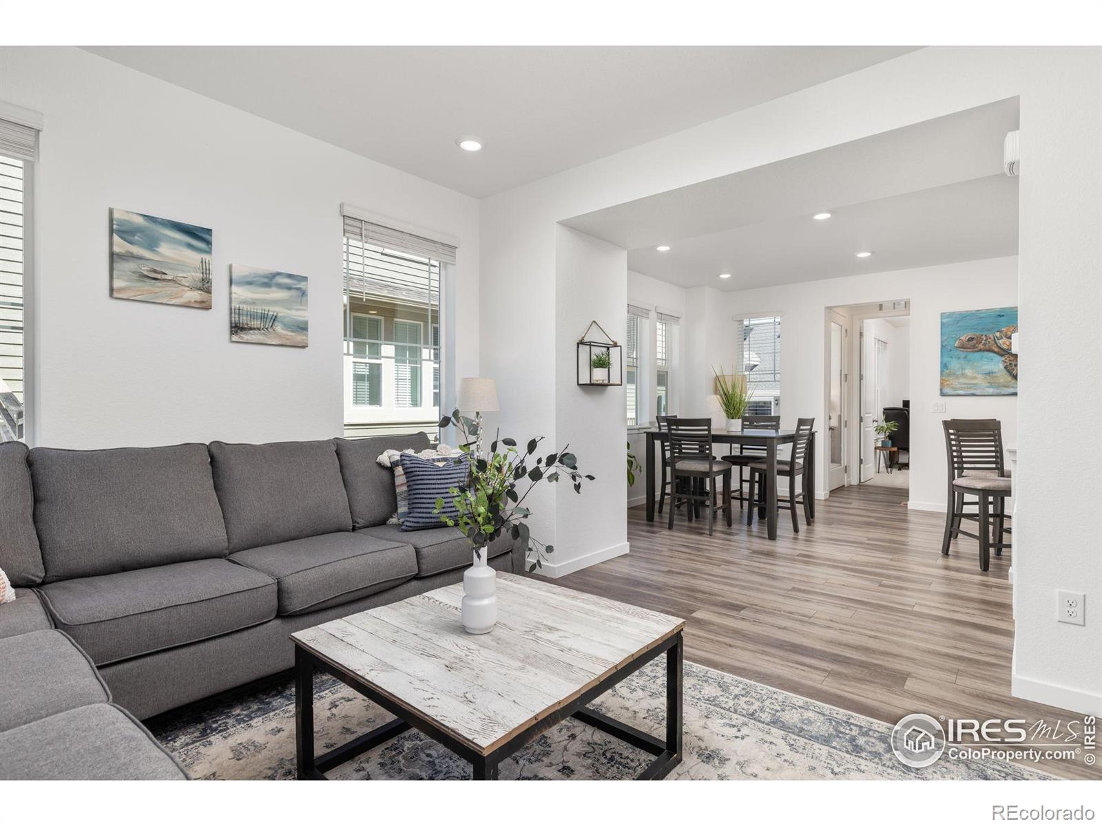 1558 Hudson Alley