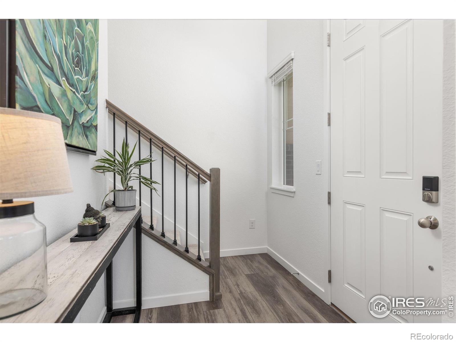1558 Hudson Alley