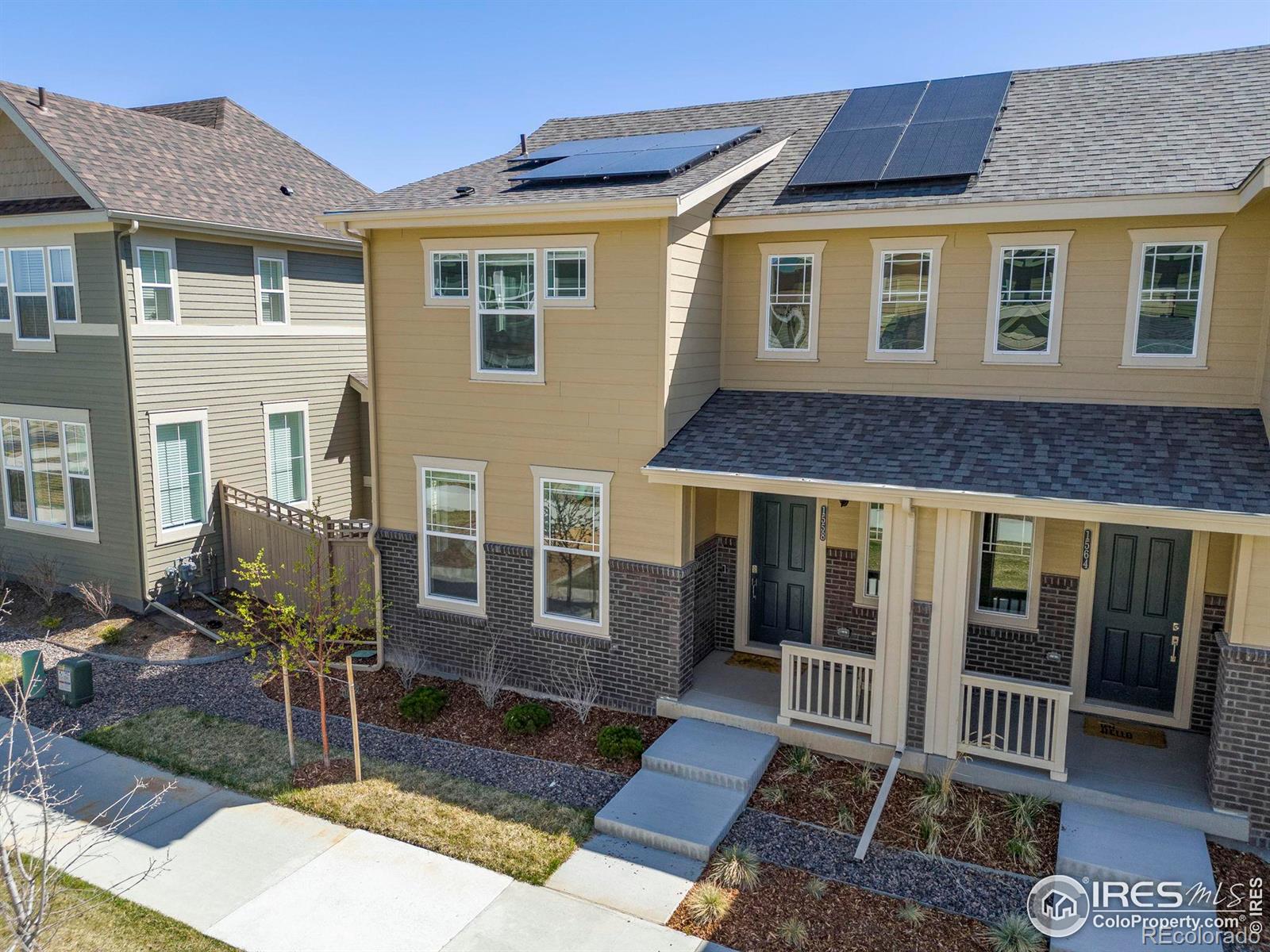 1558 Hudson Alley