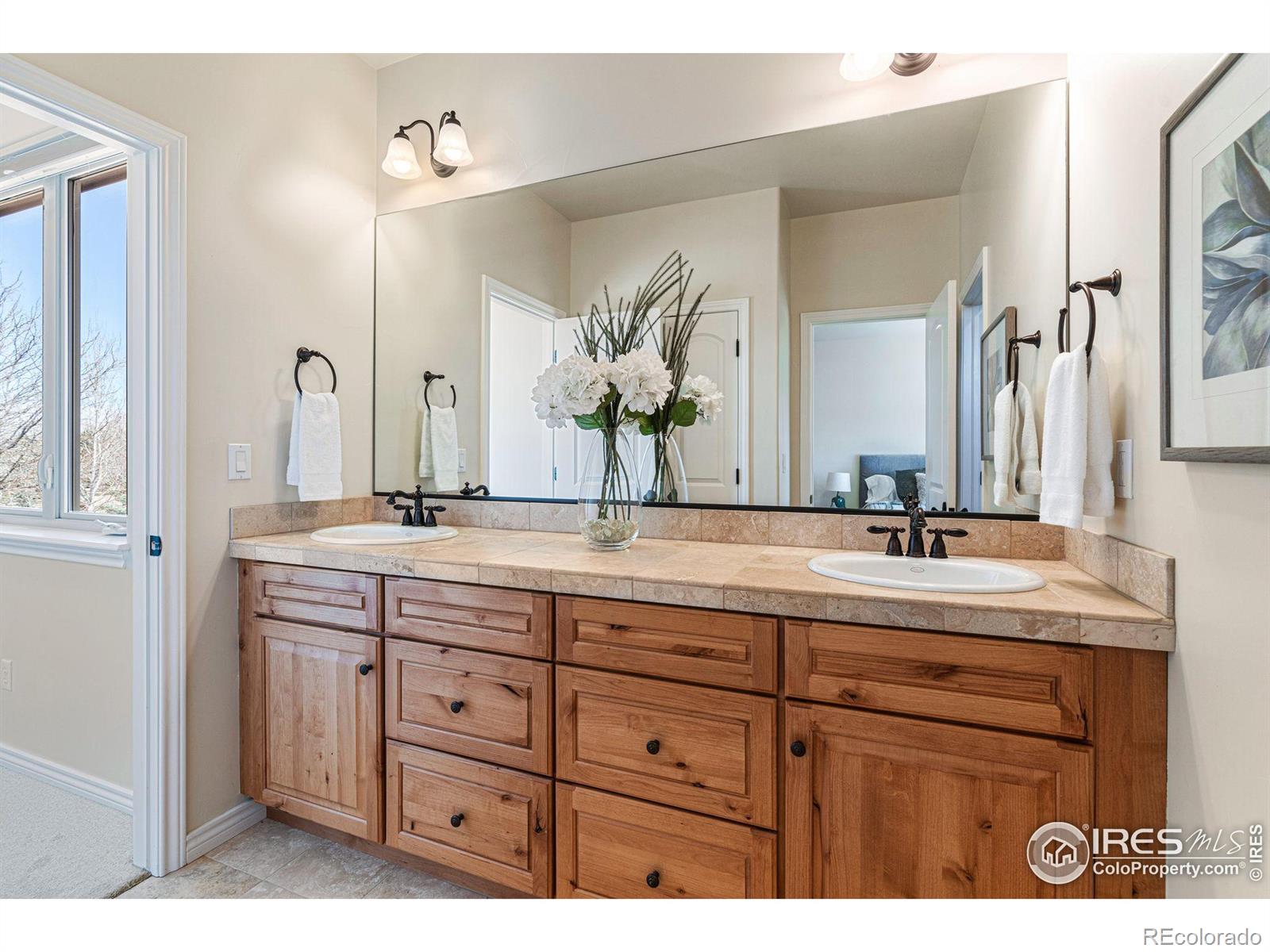 2112 Summerlin Drive
