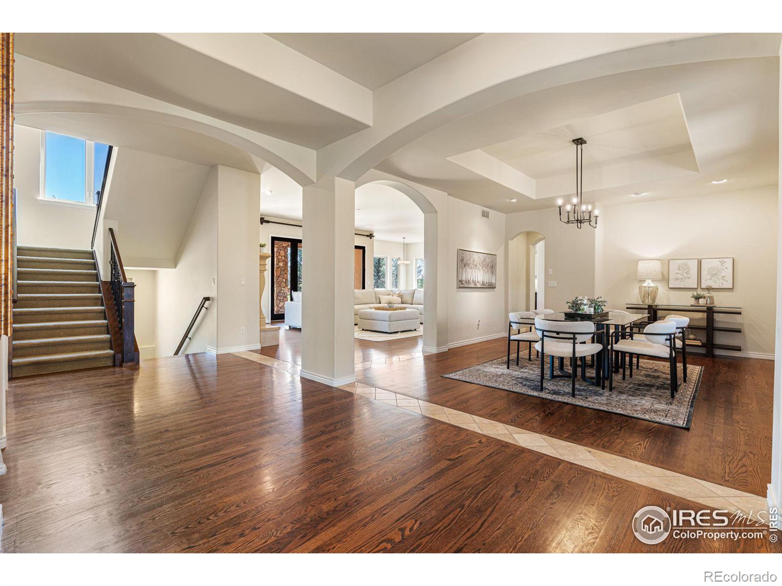 2112 Summerlin Drive