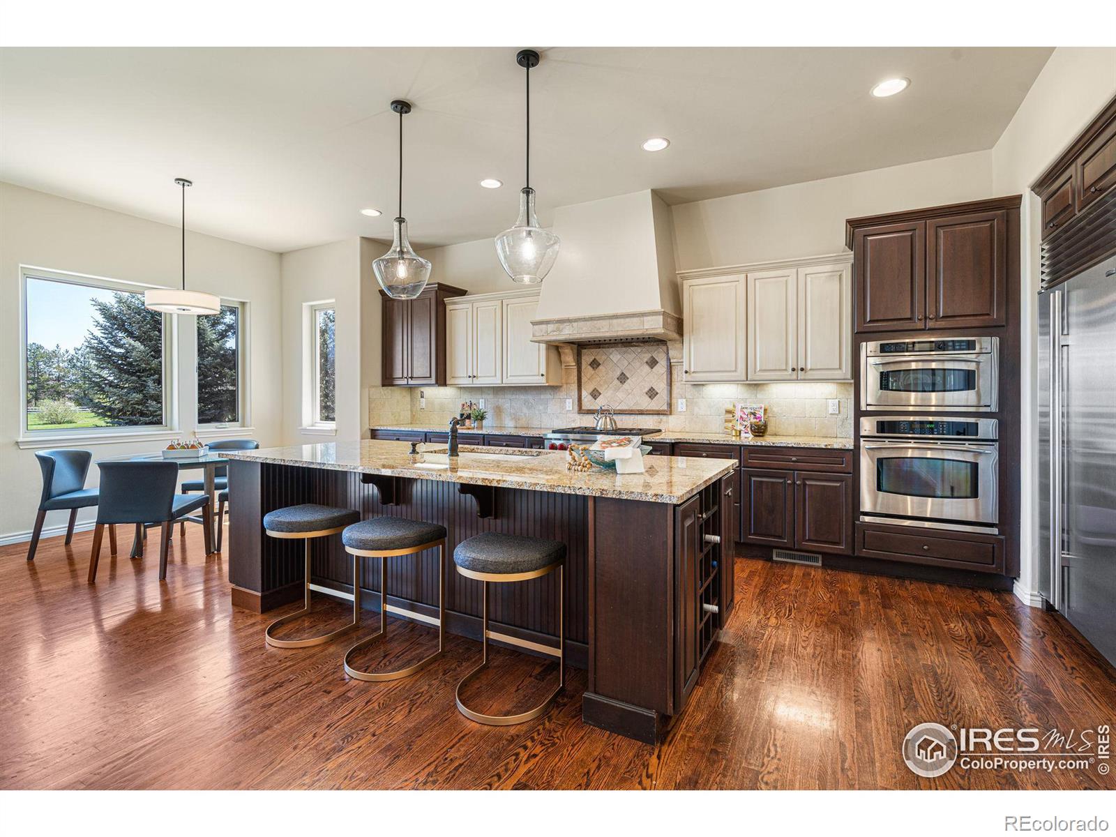 2112 Summerlin Drive