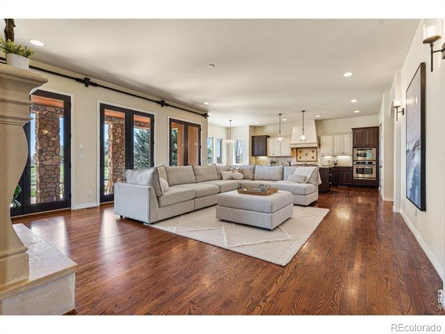 2112 Summerlin Drive