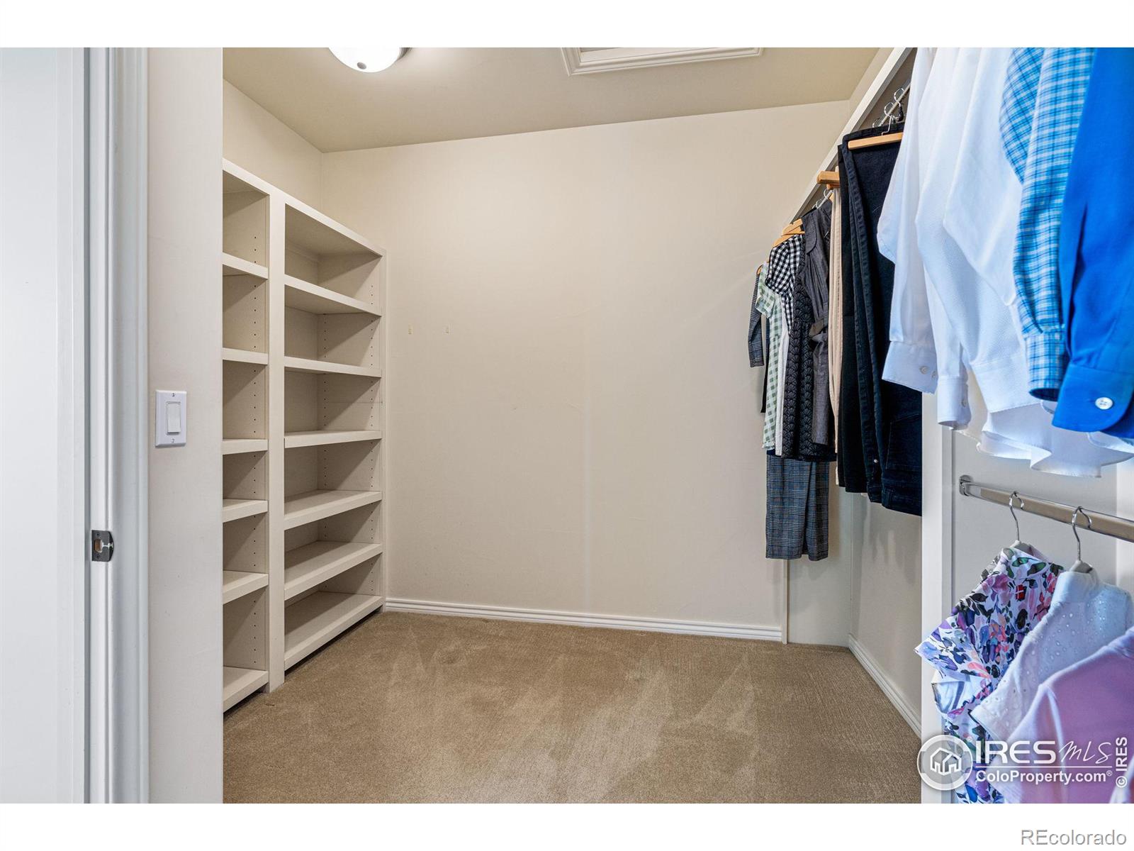2112 Summerlin Drive
