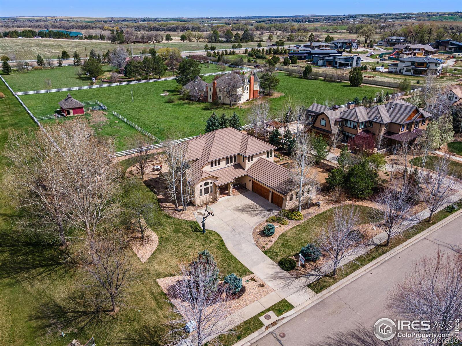 2112 Summerlin Drive