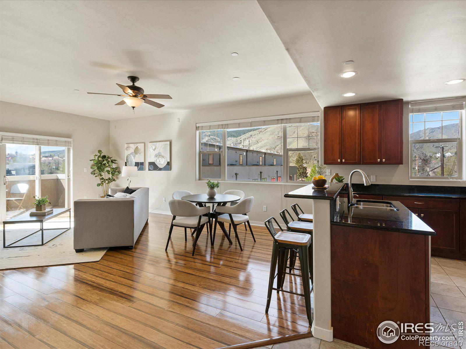 722 Washington Avenue Unit: 301