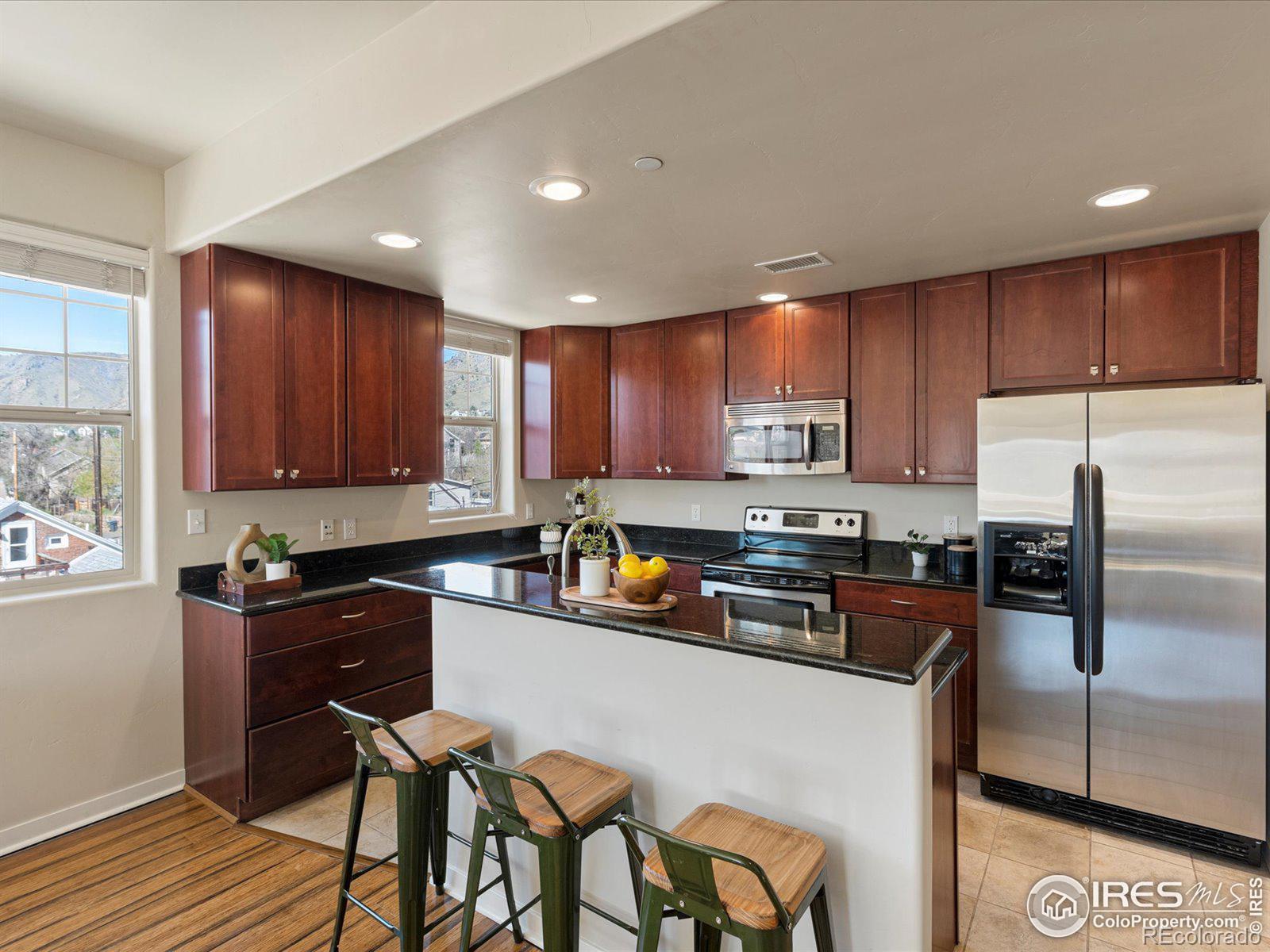 722 Washington Avenue Unit: 301