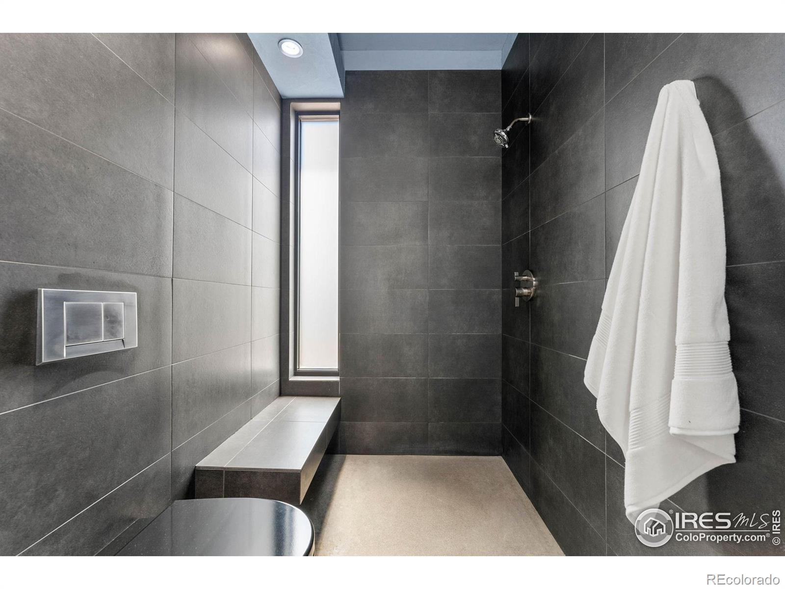 1529 Easy Rider Lane Unit: 201