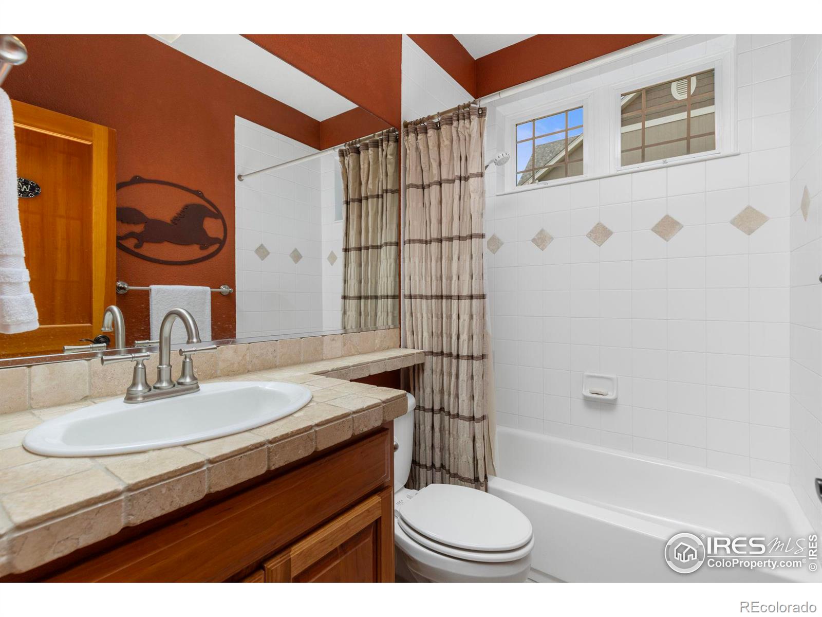 1439 Washburn Street