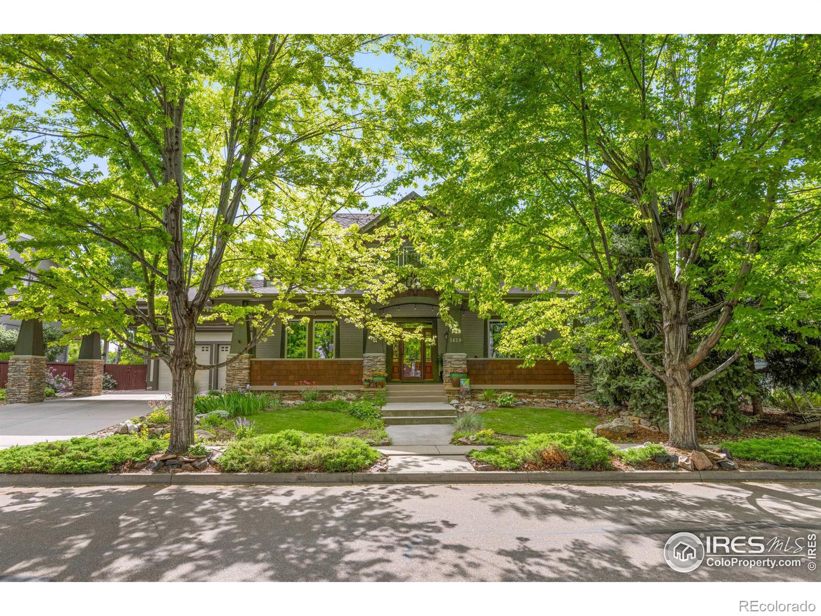 1439 Washburn Street