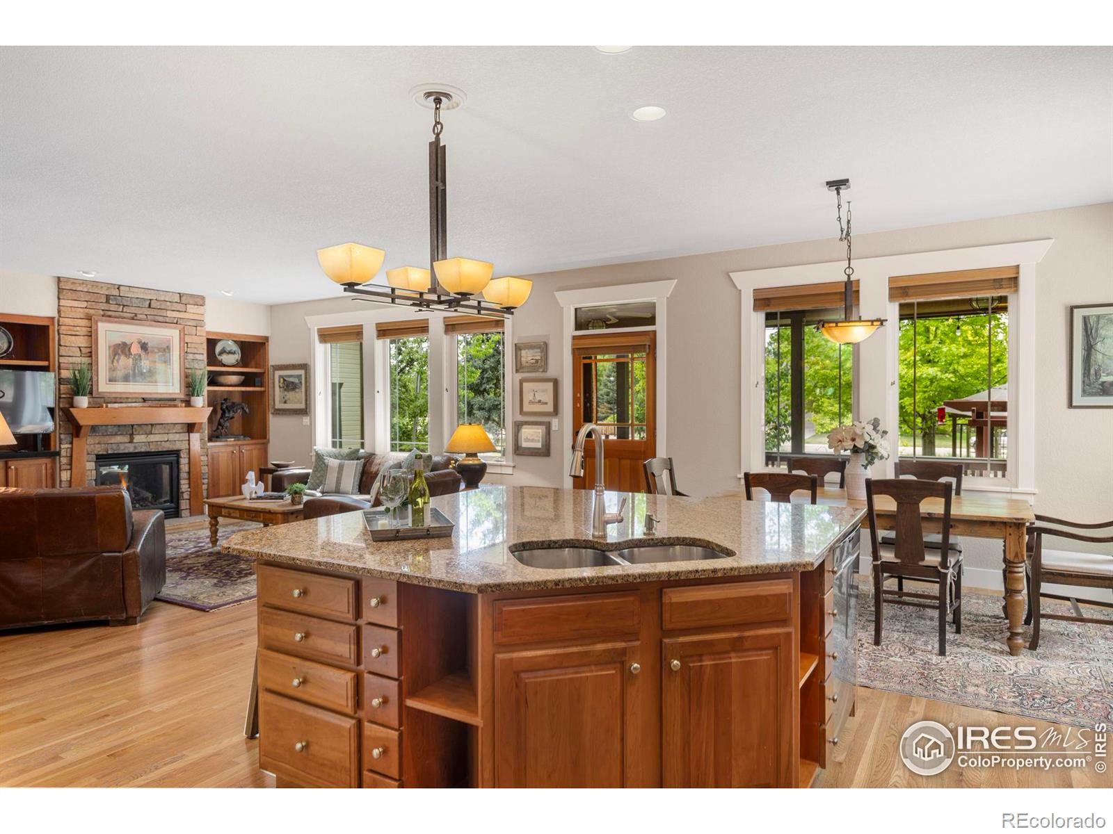 1439 Washburn Street