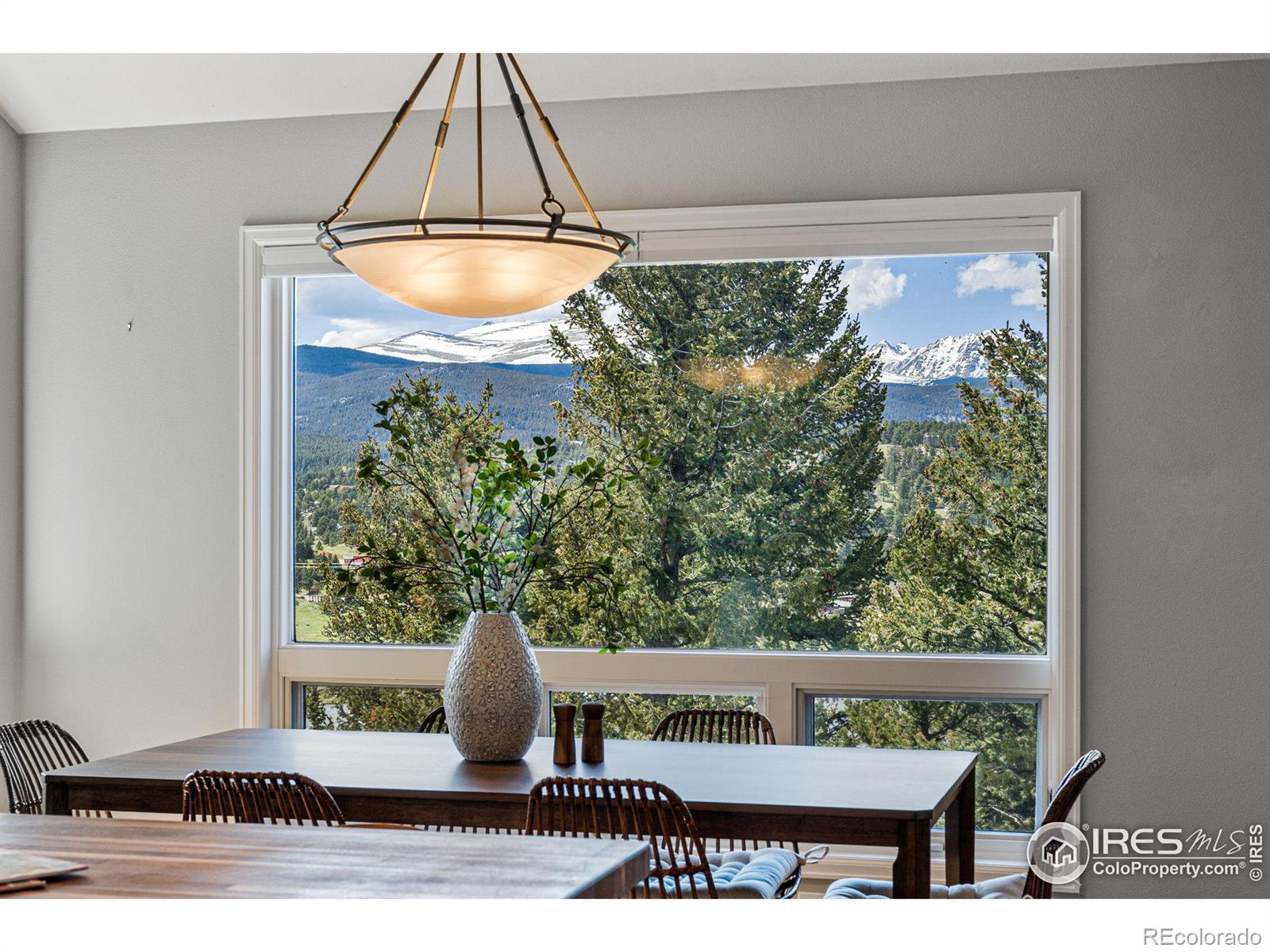 91 Pinecliff Trail