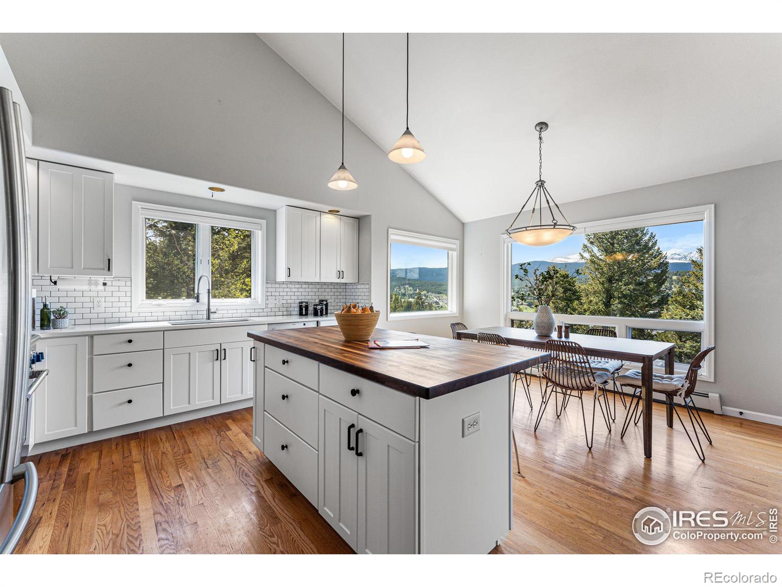 91 Pinecliff Trail