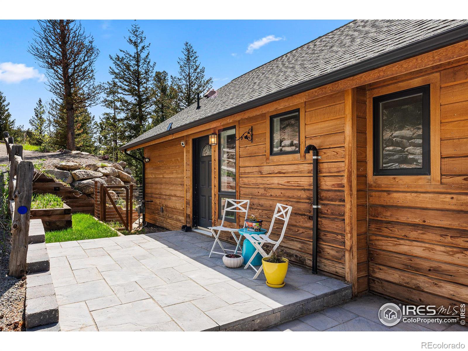 91 Pinecliff Trail