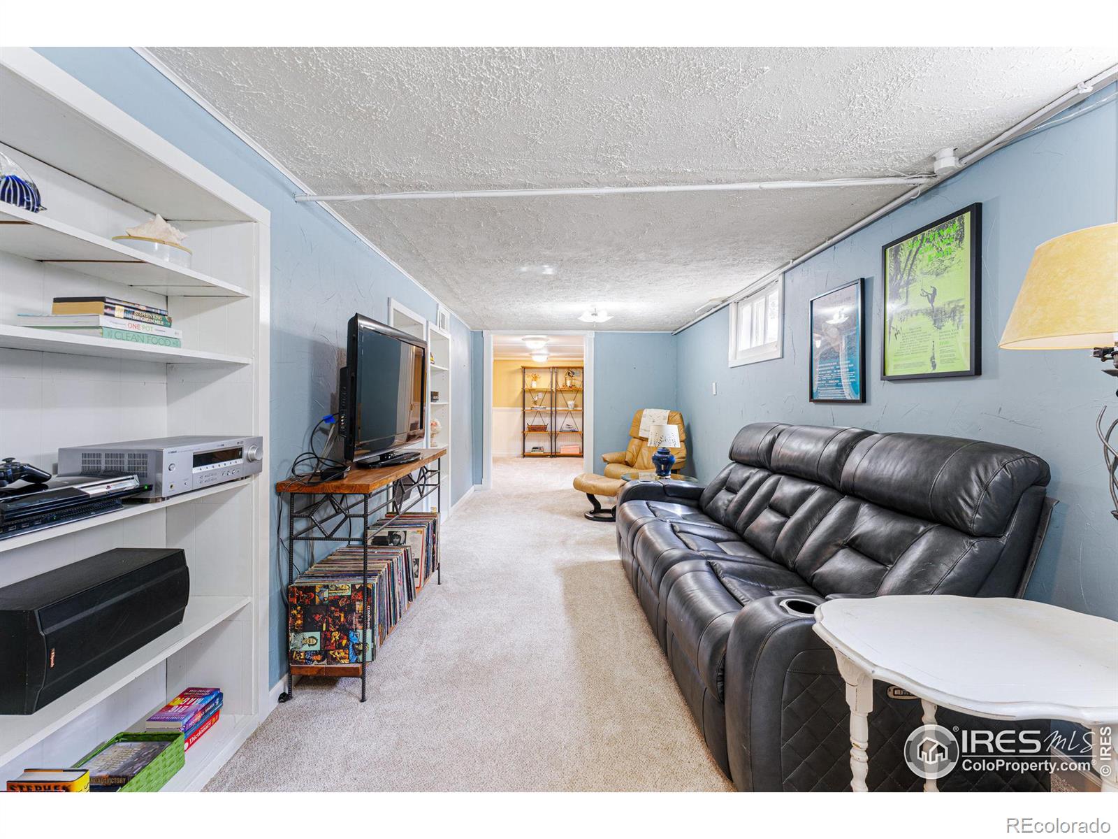 725 E 4th Street