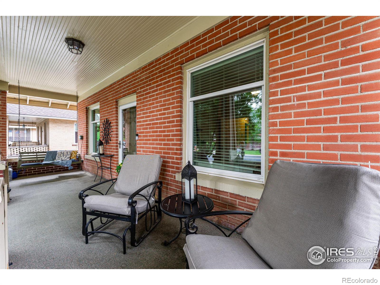 725 E 4th Street