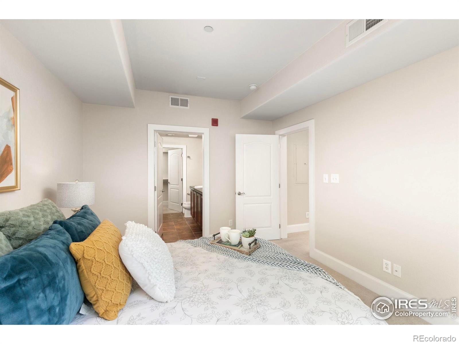 1560 Milwaukee Street Unit: 140