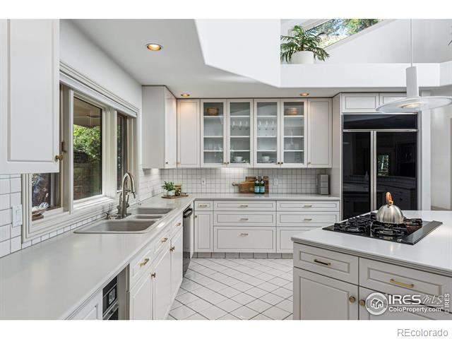 2235 Knollwood Drive