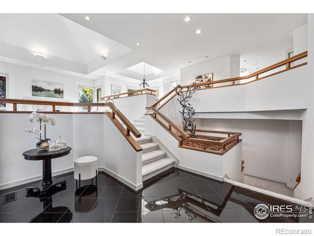 2235 Knollwood Drive