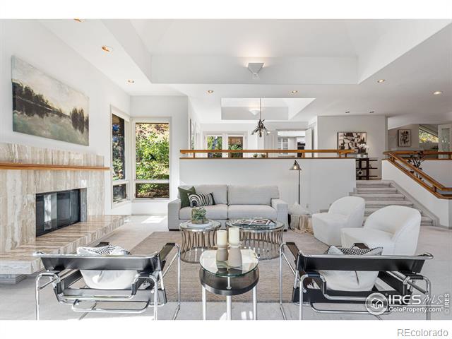2235 Knollwood Drive