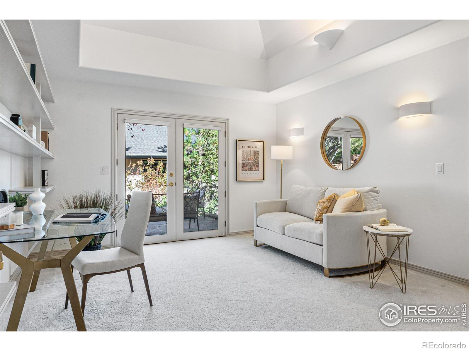 2235 Knollwood Drive