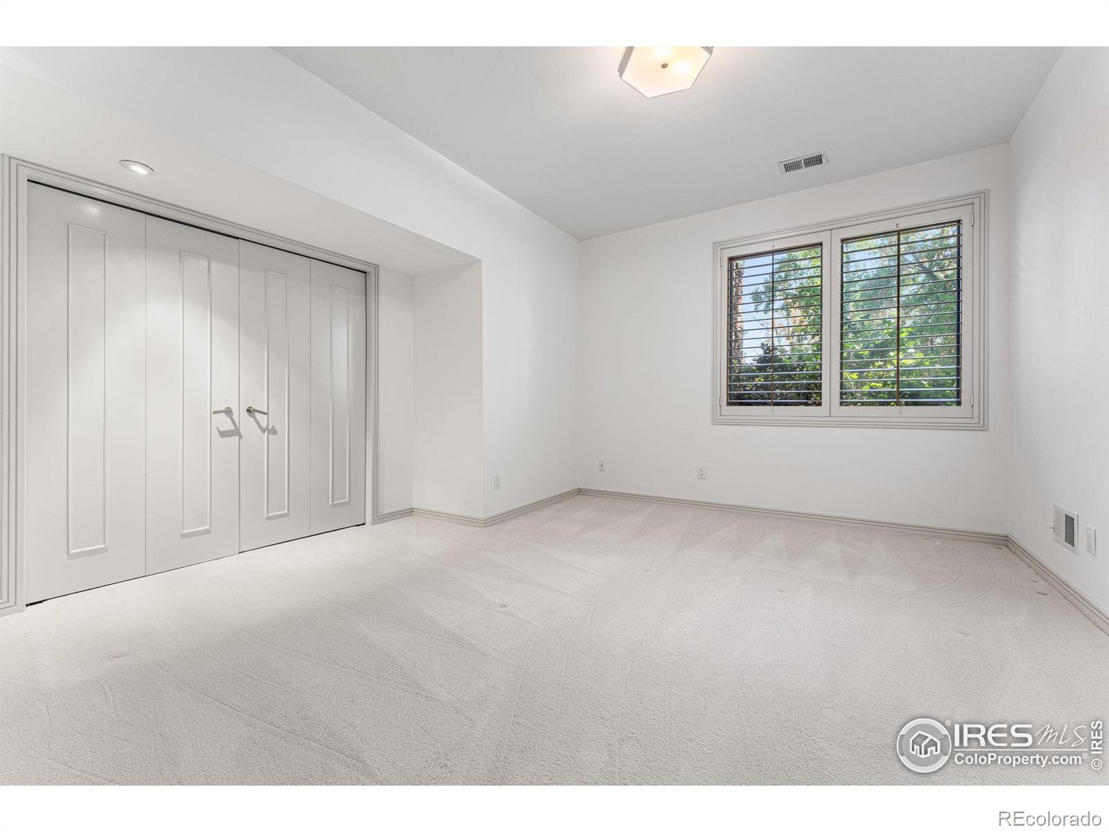 2235 Knollwood Drive