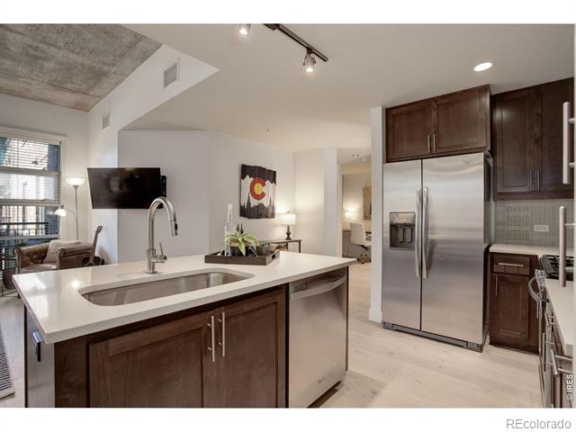 3401 Arapahoe Avenue Unit: 216