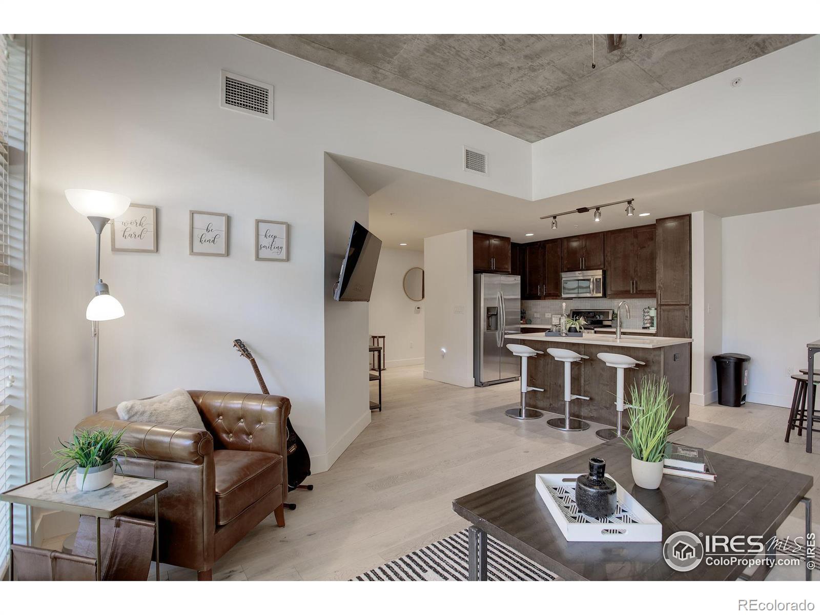 3401 Arapahoe Avenue Unit: 216