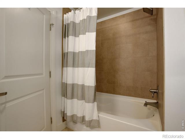 3401 Arapahoe Avenue Unit: 216
