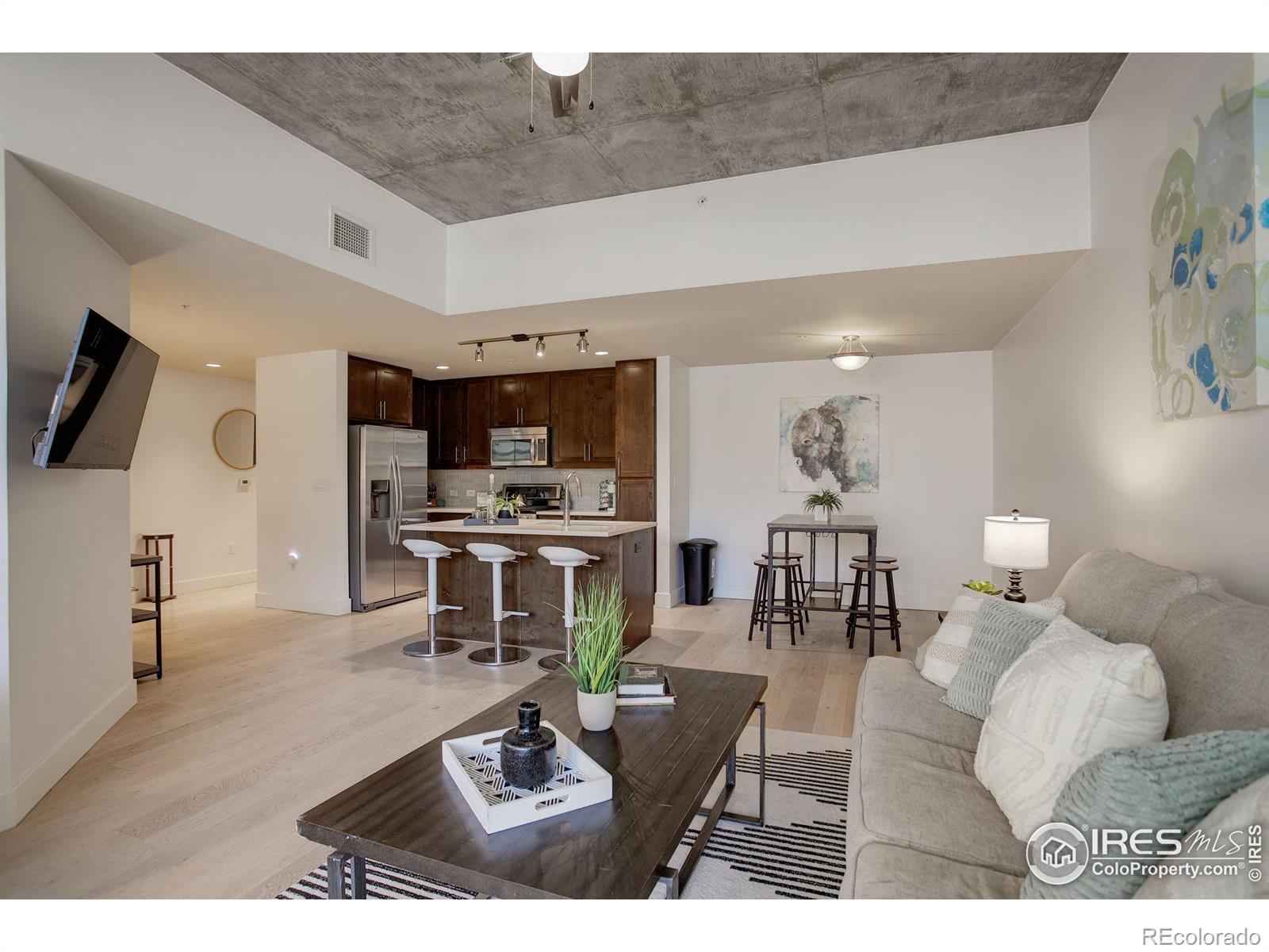 3401 Arapahoe Avenue Unit: 216