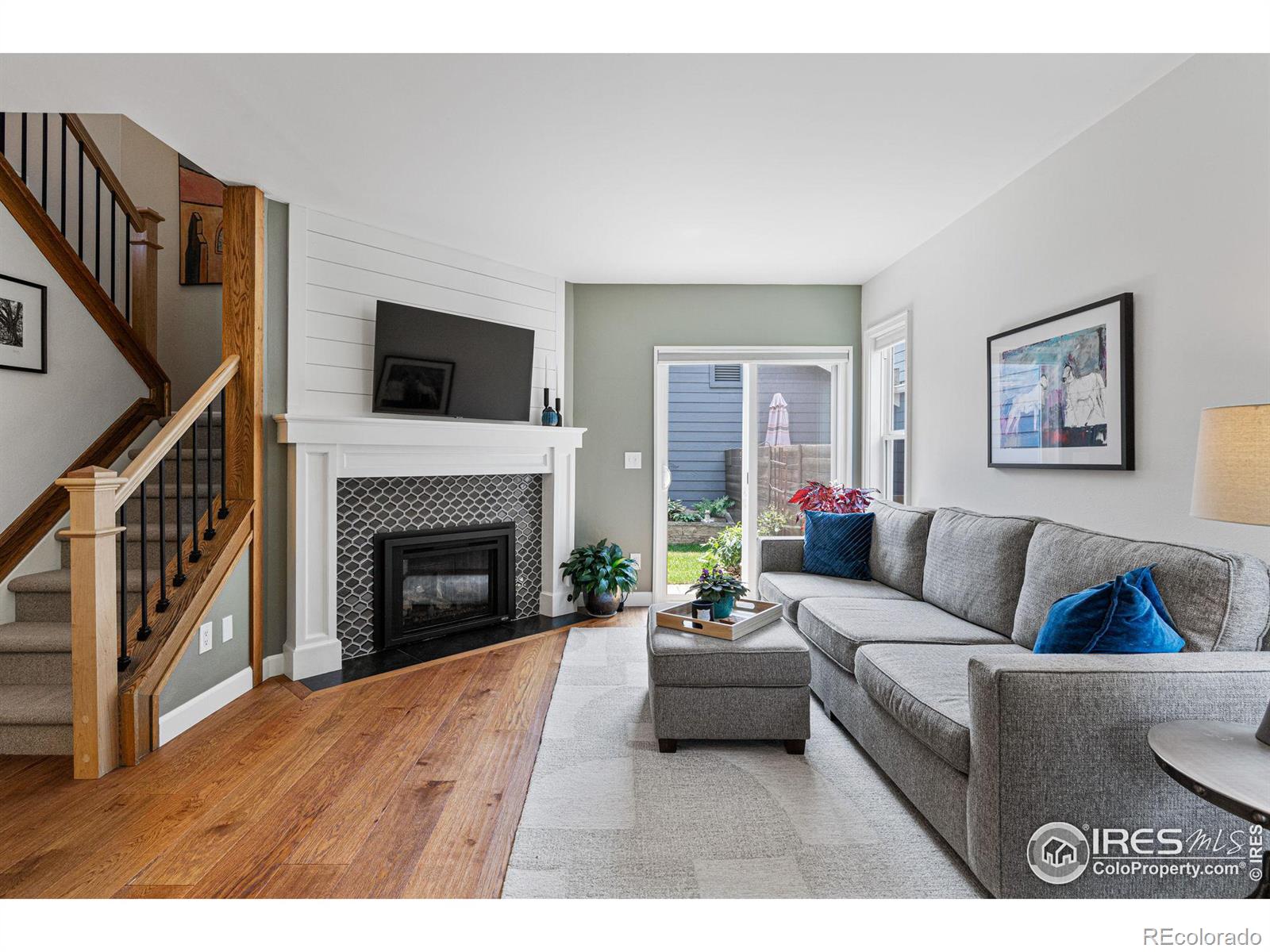 3887 Paseo del Prado