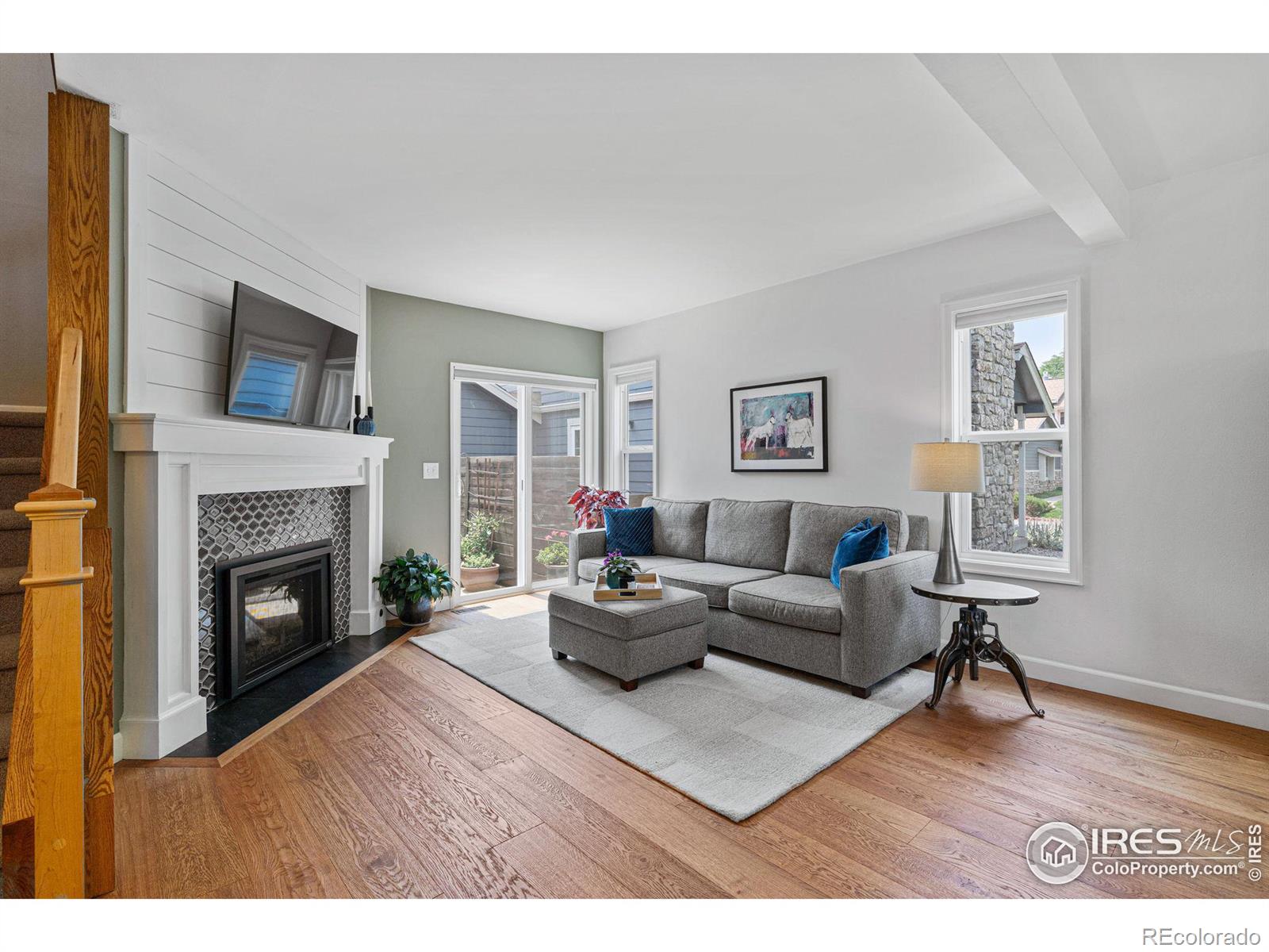 3887 Paseo del Prado