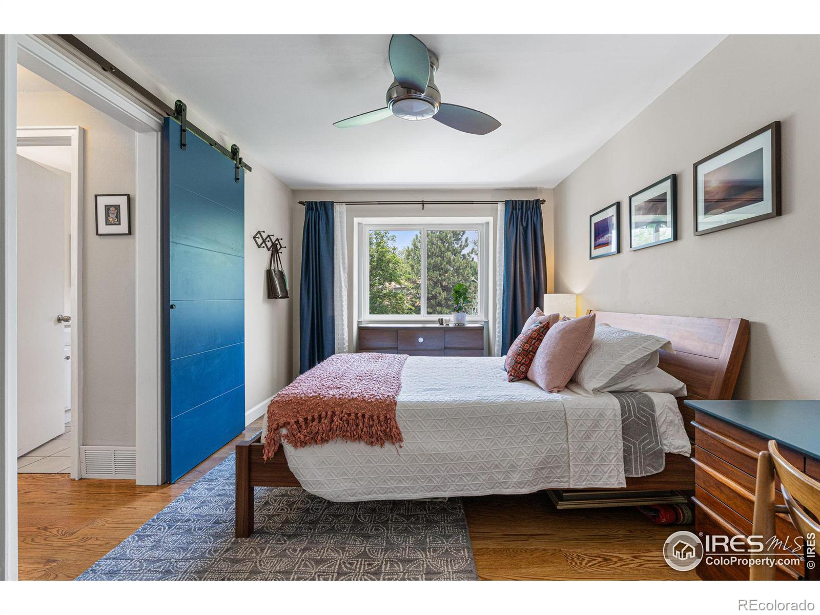 3887 Paseo del Prado
