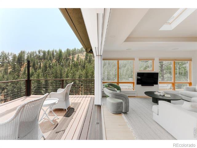 2127 Fourmile Canyon Drive