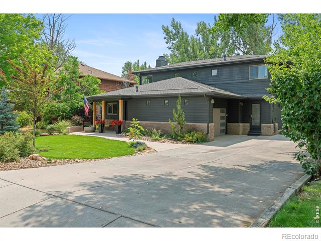932 Locust Avenue