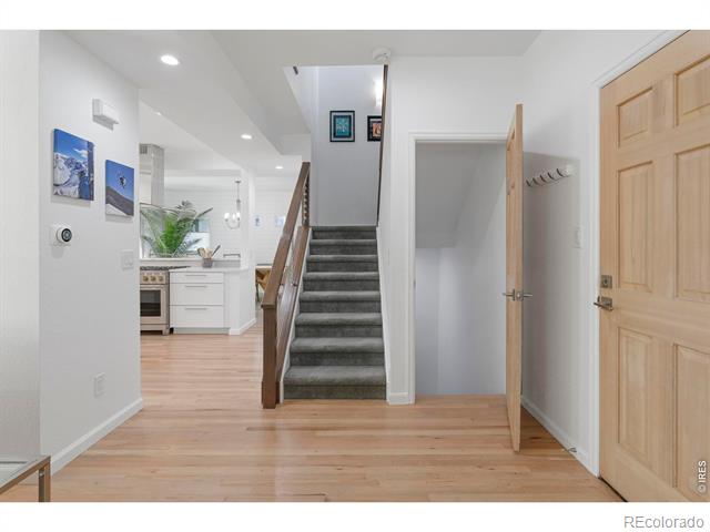 932 Locust Avenue