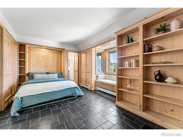 2608 Carriage Hills Drive
