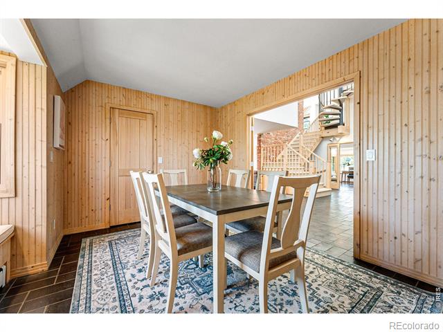 2608 Carriage Hills Drive