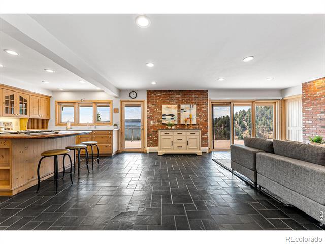 2608 Carriage Hills Drive