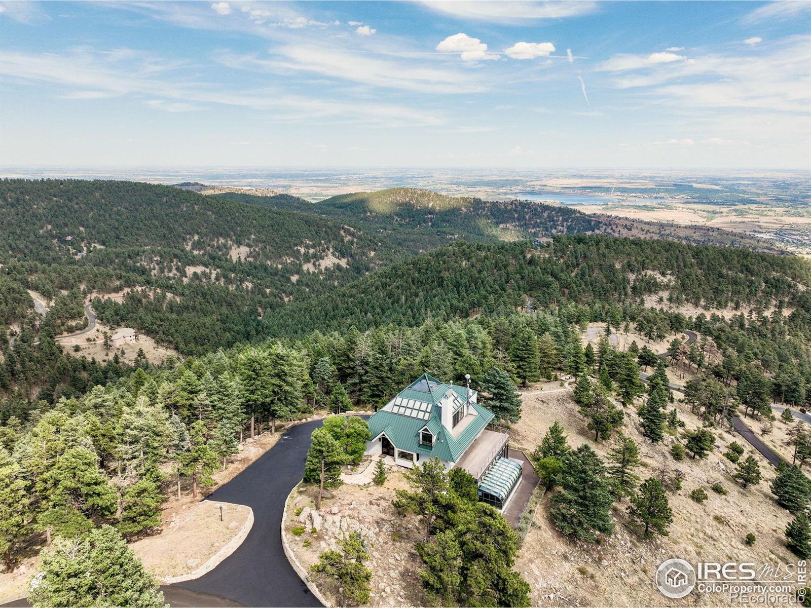 2608 Carriage Hills Drive