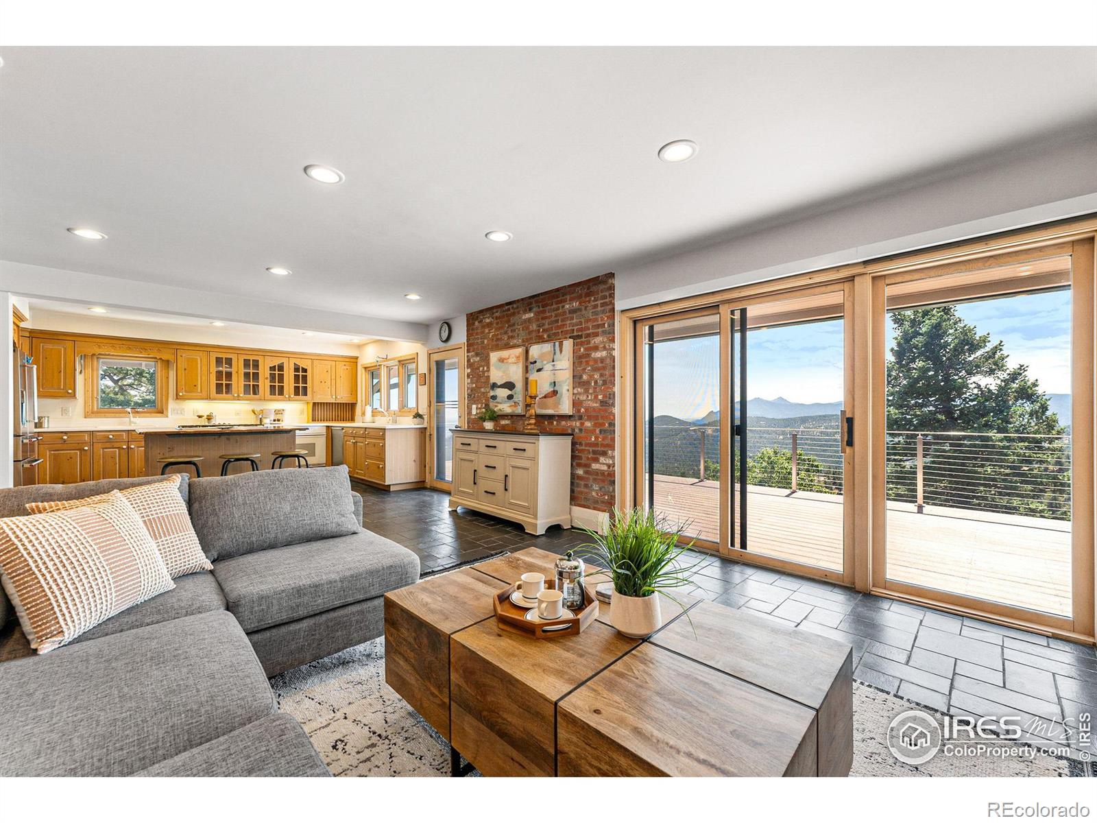 2608 Carriage Hills Drive