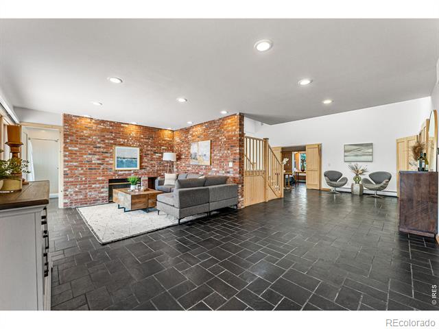 2608 Carriage Hills Drive
