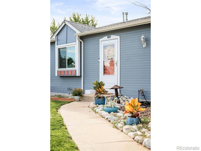 6322 W 115th Place