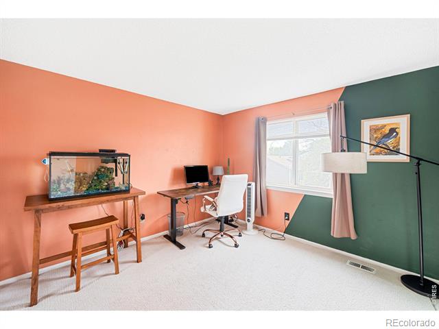 6322 W 115th Place